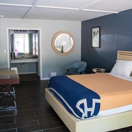 The Grand Motel Macon Екстер'єр фото